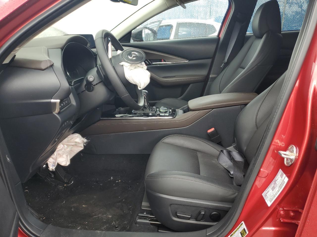 2024 Mazda Cx-30 Premium Plus - Image 7