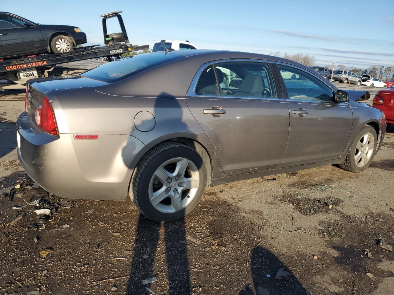 2010 Chevrolet Malibu Ls - Фото 3