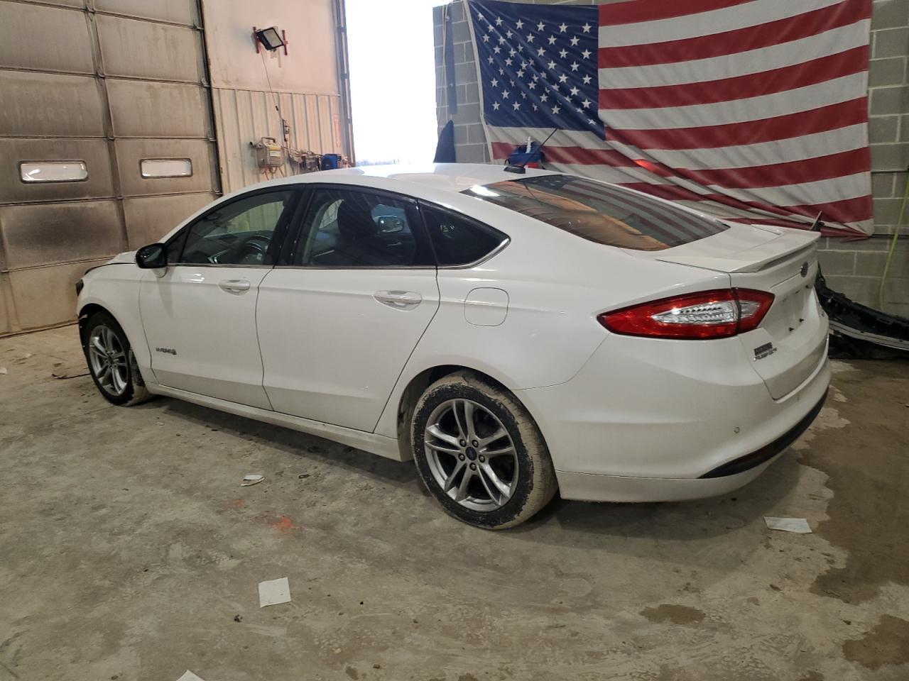 2016 Ford Fusion Se Hybrid - Фото 2