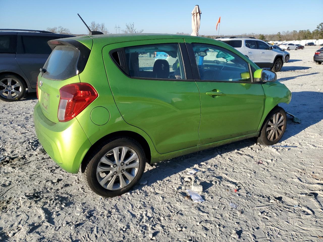 2016 Chevrolet Spark 1Lt - Фото 3