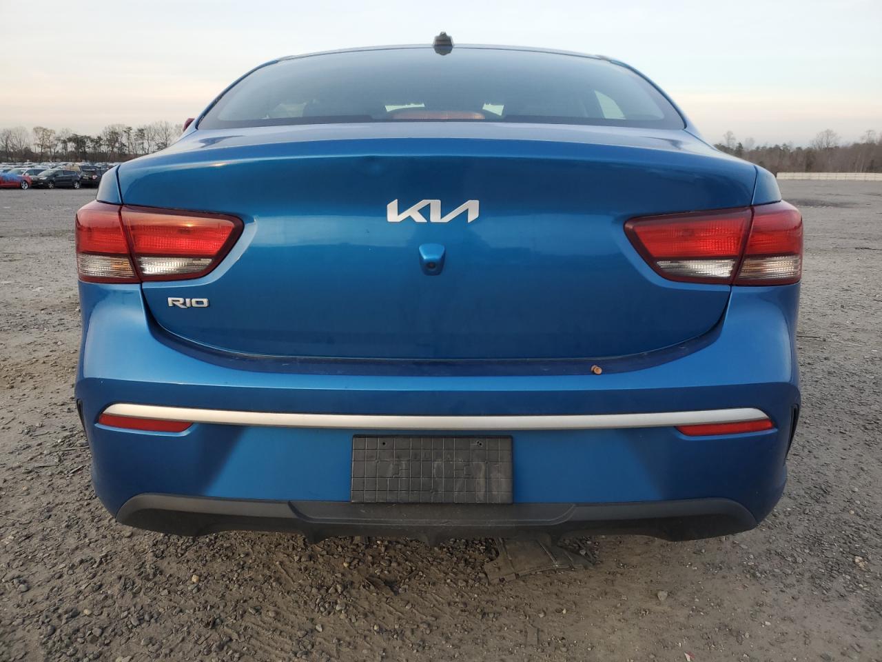 2022 Kia Rio Lx - Image 6