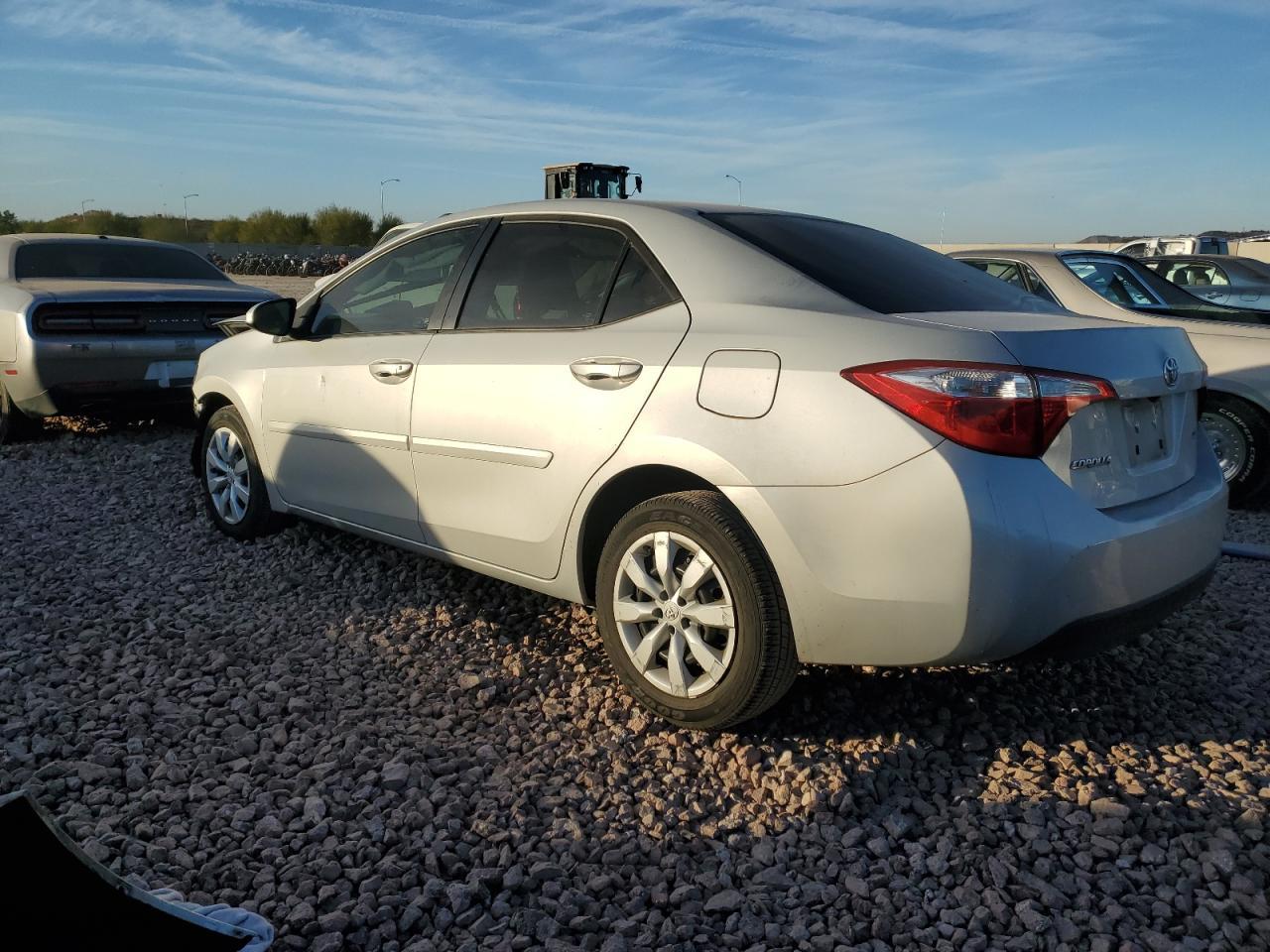 2016 Toyota Corolla L - Фото 2