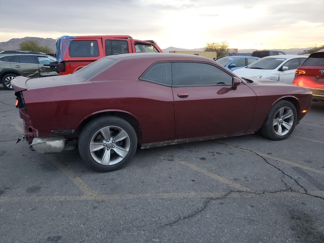 2020 Dodge Challenger Sxt - Фото 3
