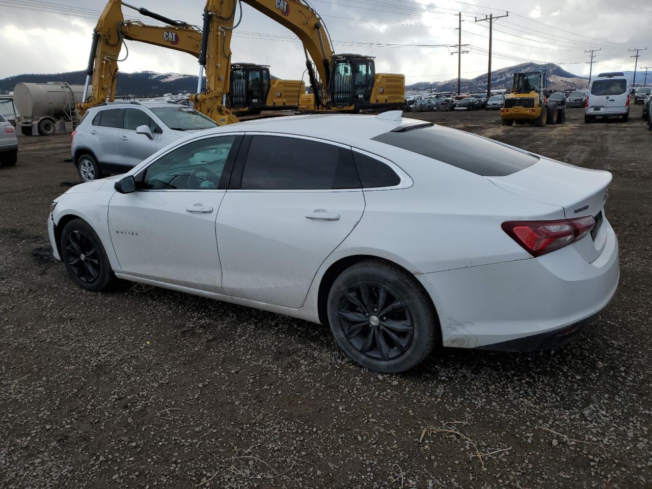 2020 Chevrolet Malibu Lt - Image 2