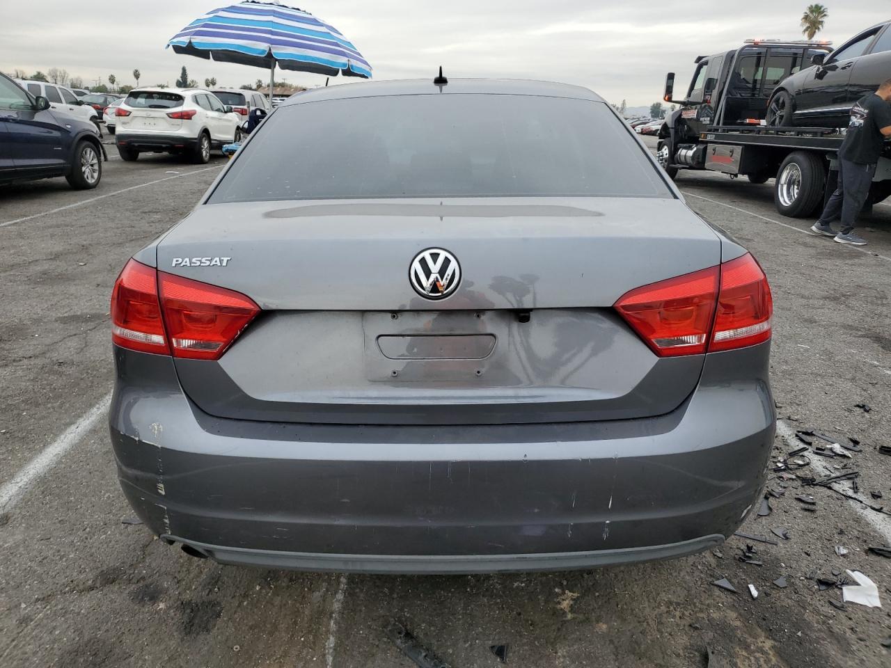 2013 Volkswagen Passat S - Фото 6