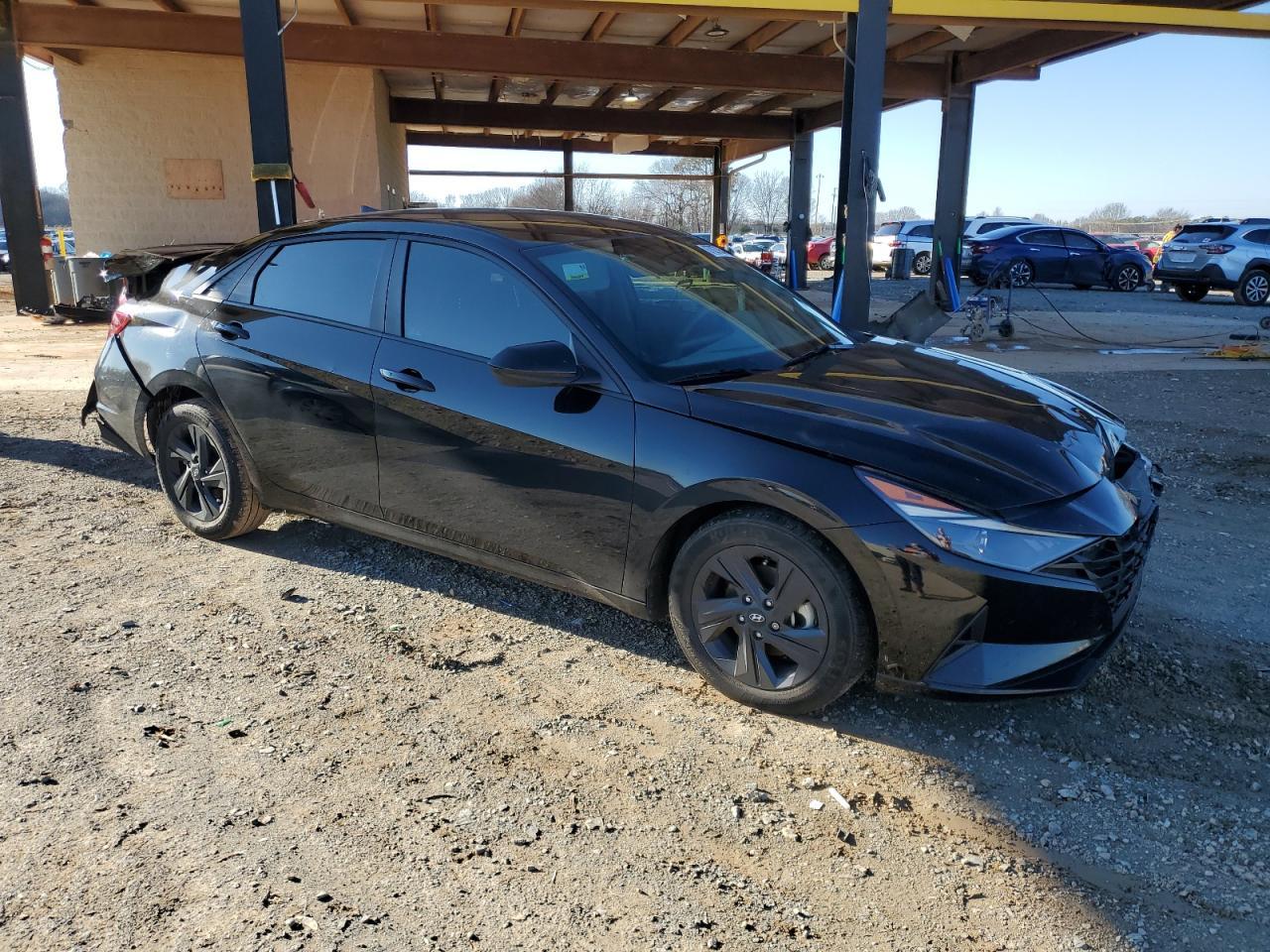 2023 Hyundai Elantra Sel - Фото 4