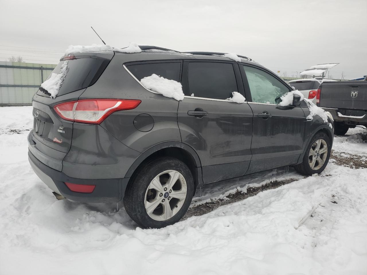 2016 Ford Escape Se - Фото 3