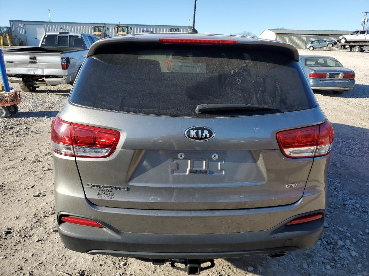 2017 Kia Sorento Lx - Фото 6