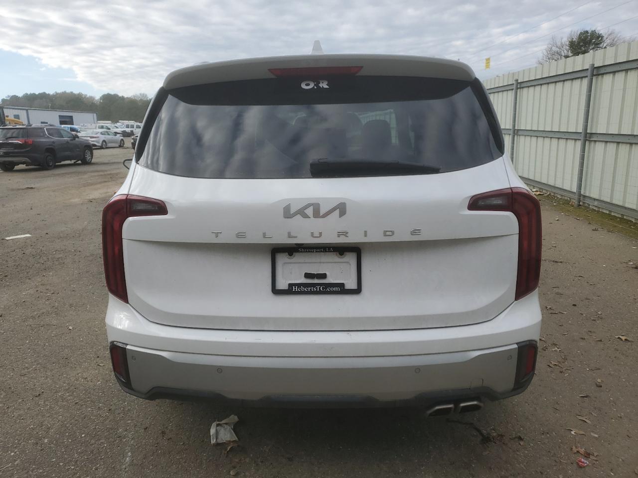 2024 Kia Telluride S - Image 6
