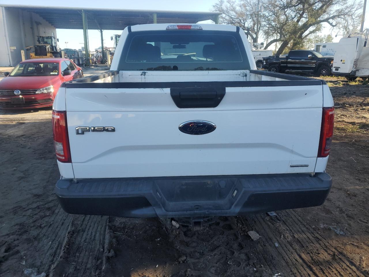 2015 Ford F-150 - Image 6