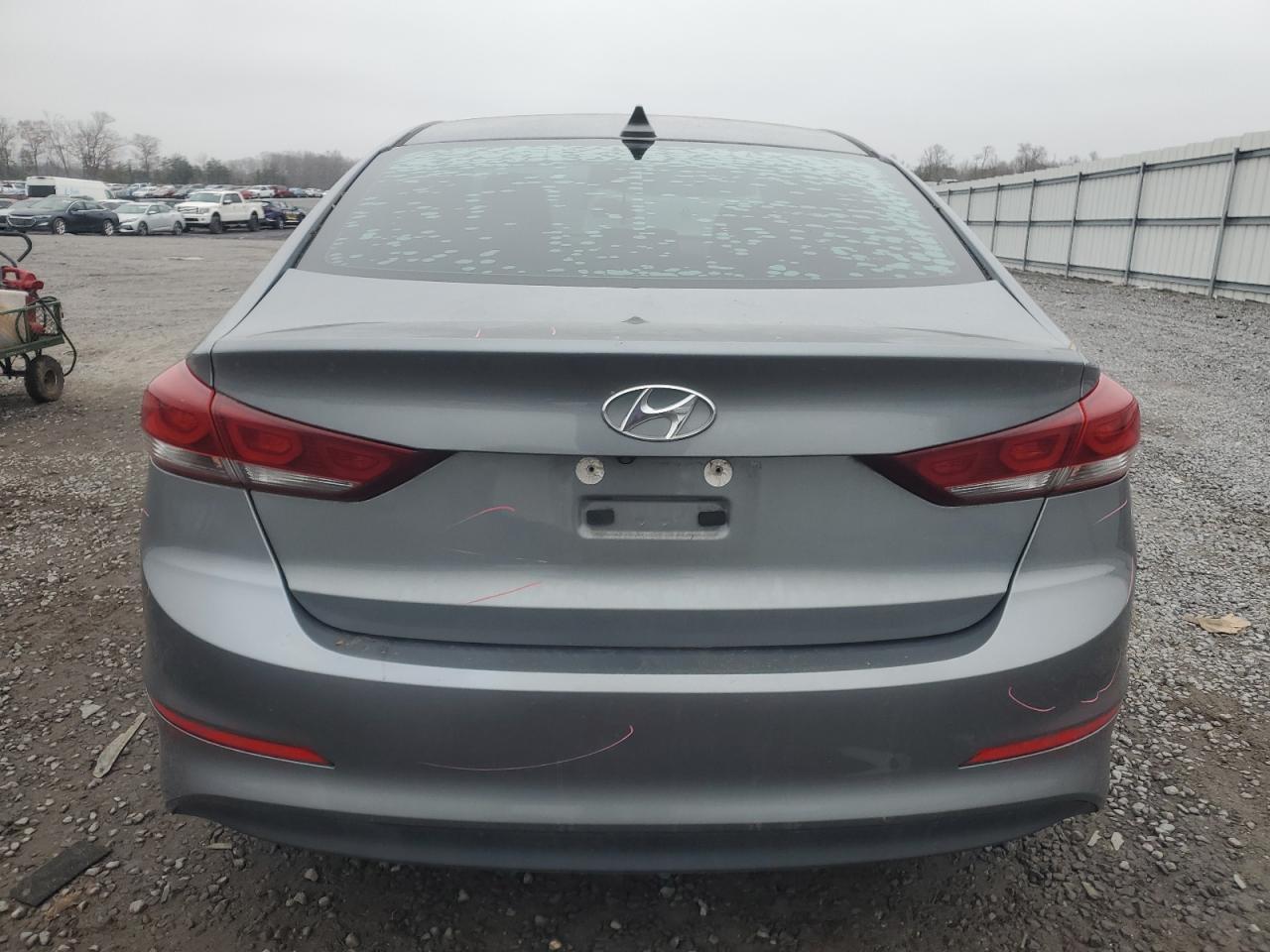 2017 Hyundai Elantra Se - Фото 6