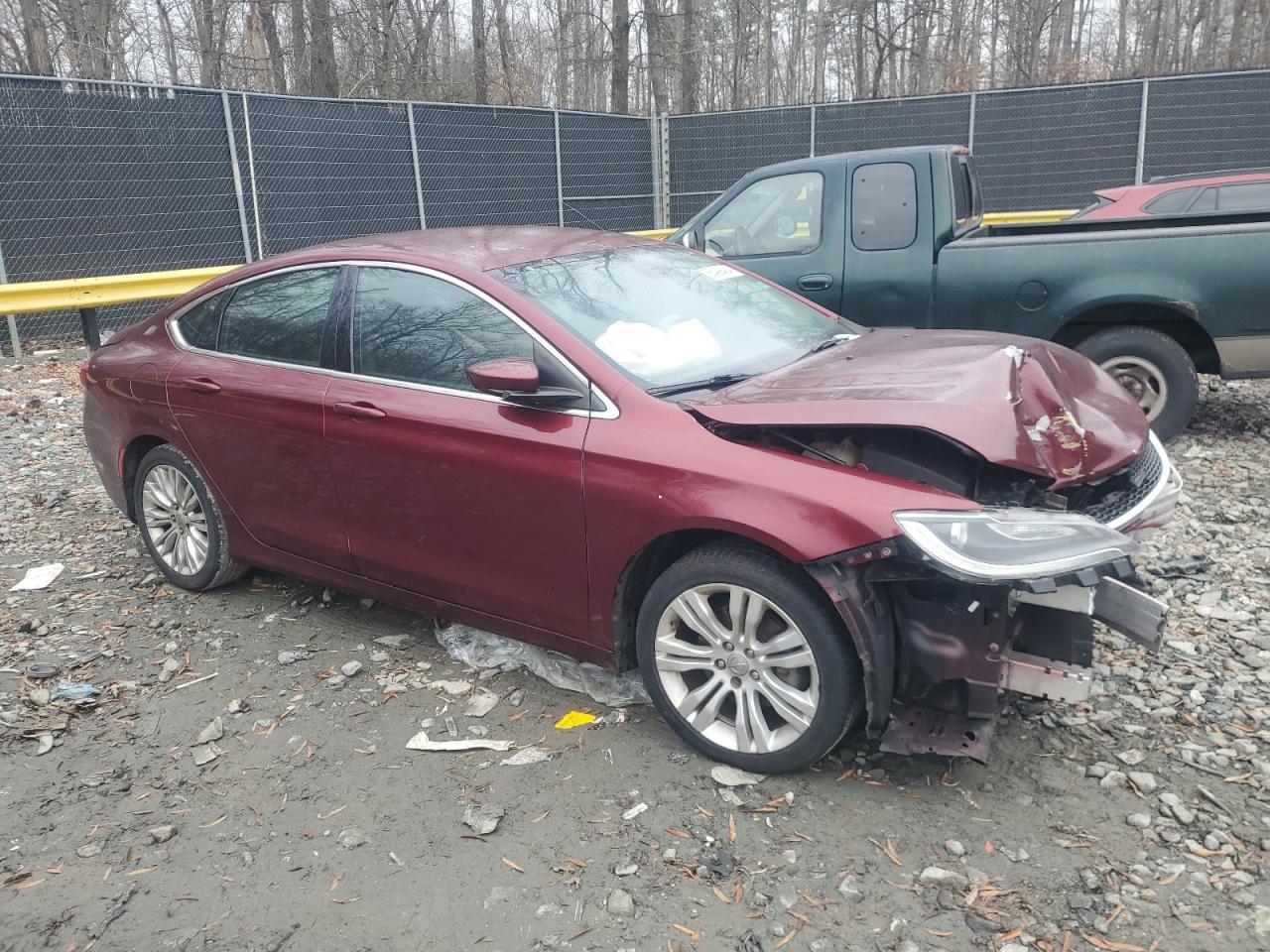 2015 Chrysler 200 Limited - Фото 4