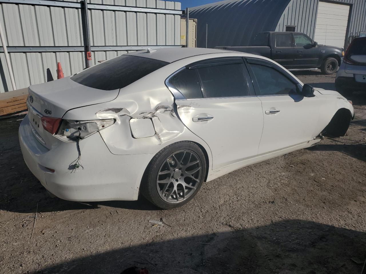 2015 Infiniti Q50 Base - Фото 3