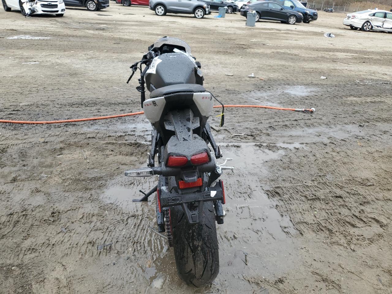 2024 Suzuki Gsx800 F - Фото 4