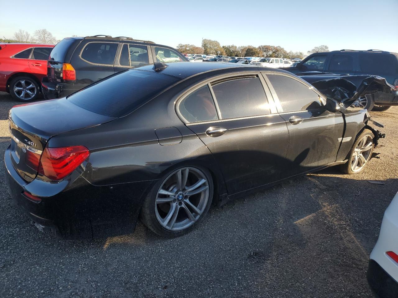 2013 BMW 740 I - Фото 3