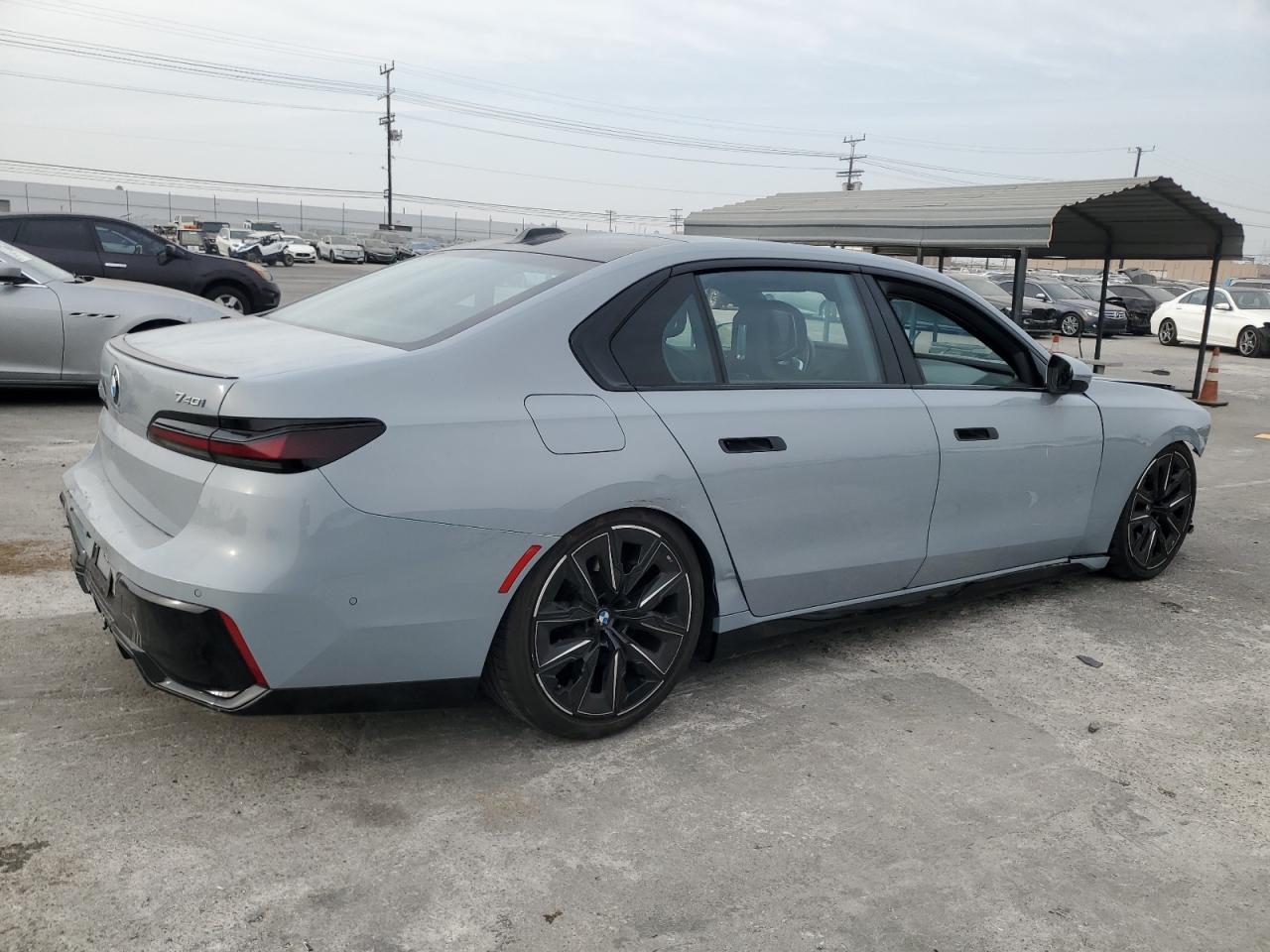 2023 BMW 740 I - Image 3