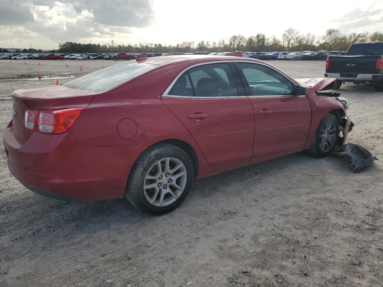 2014 Chevrolet Malibu 1Lt - Image 3