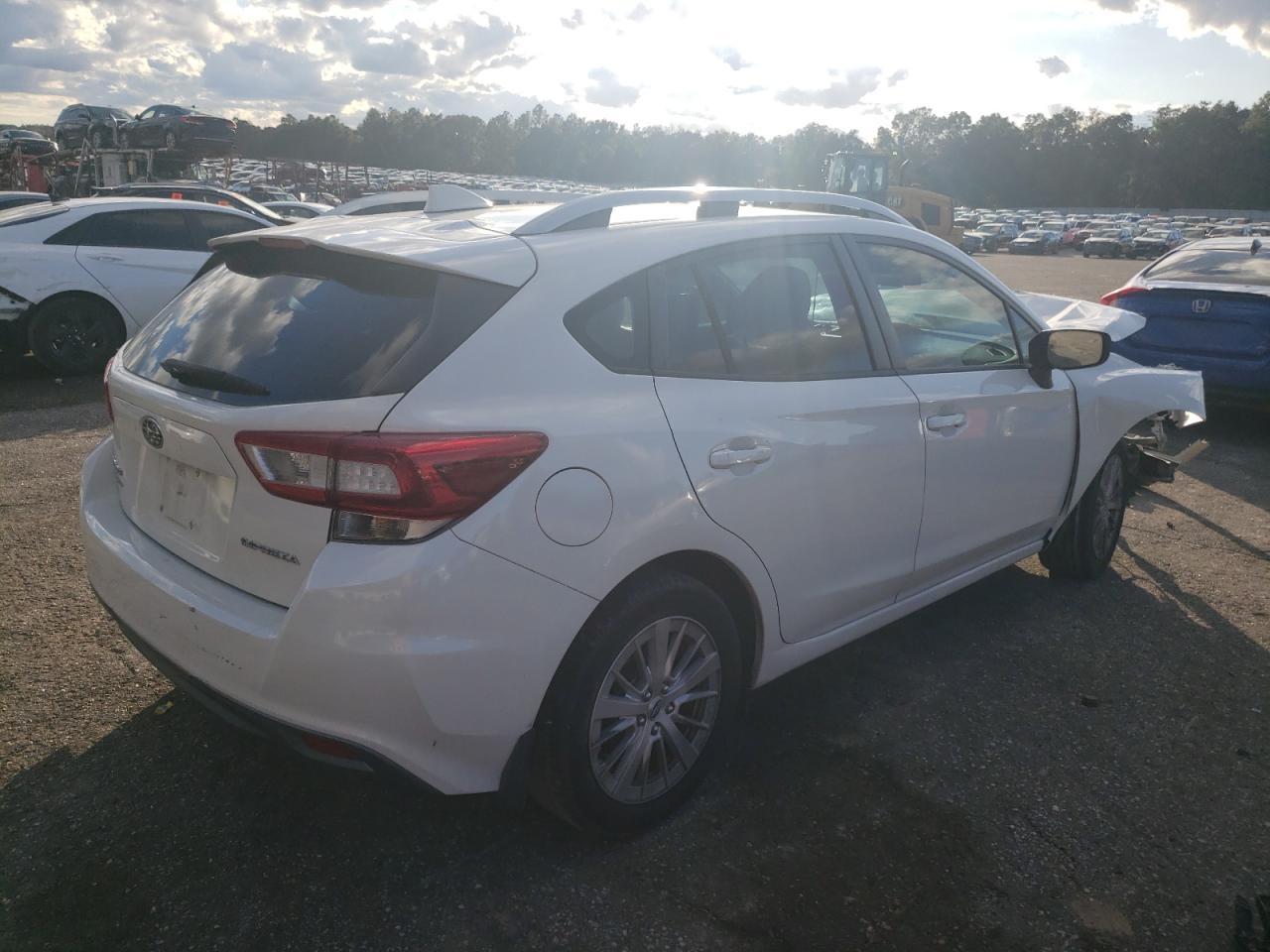 2018 Subaru Impreza Premium Plus - Image 3