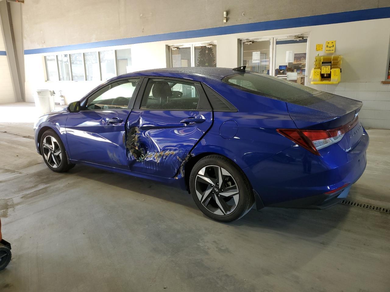 2023 Hyundai Elantra Sel - Фото 2