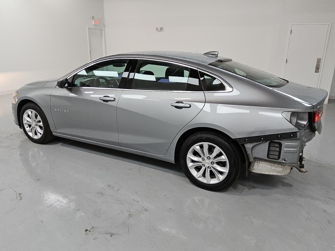 2024 Chevrolet Malibu Lt - Фото 2