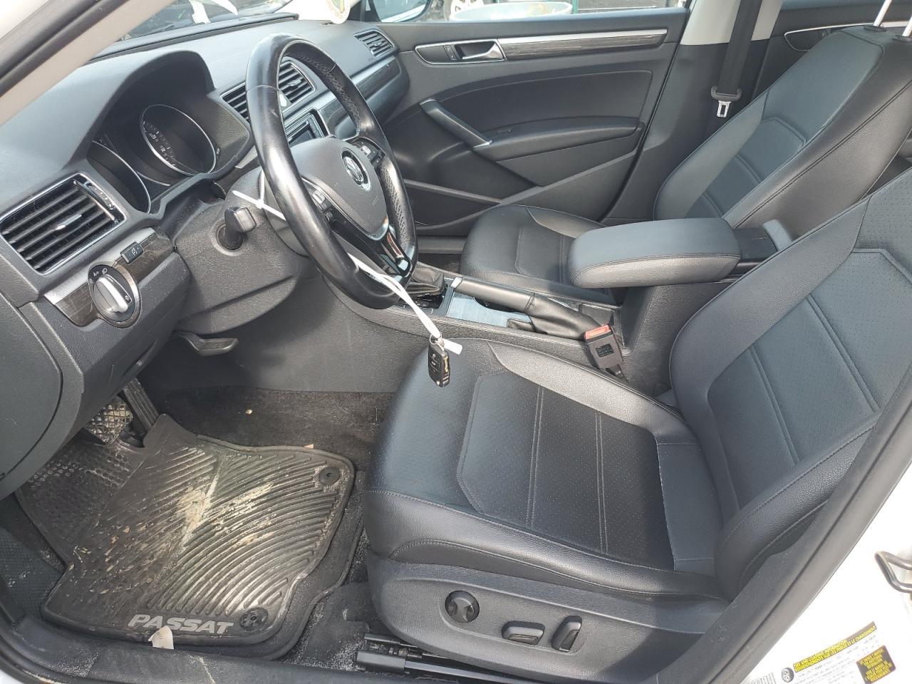 2017 Volkswagen Passat Se - Фото 7