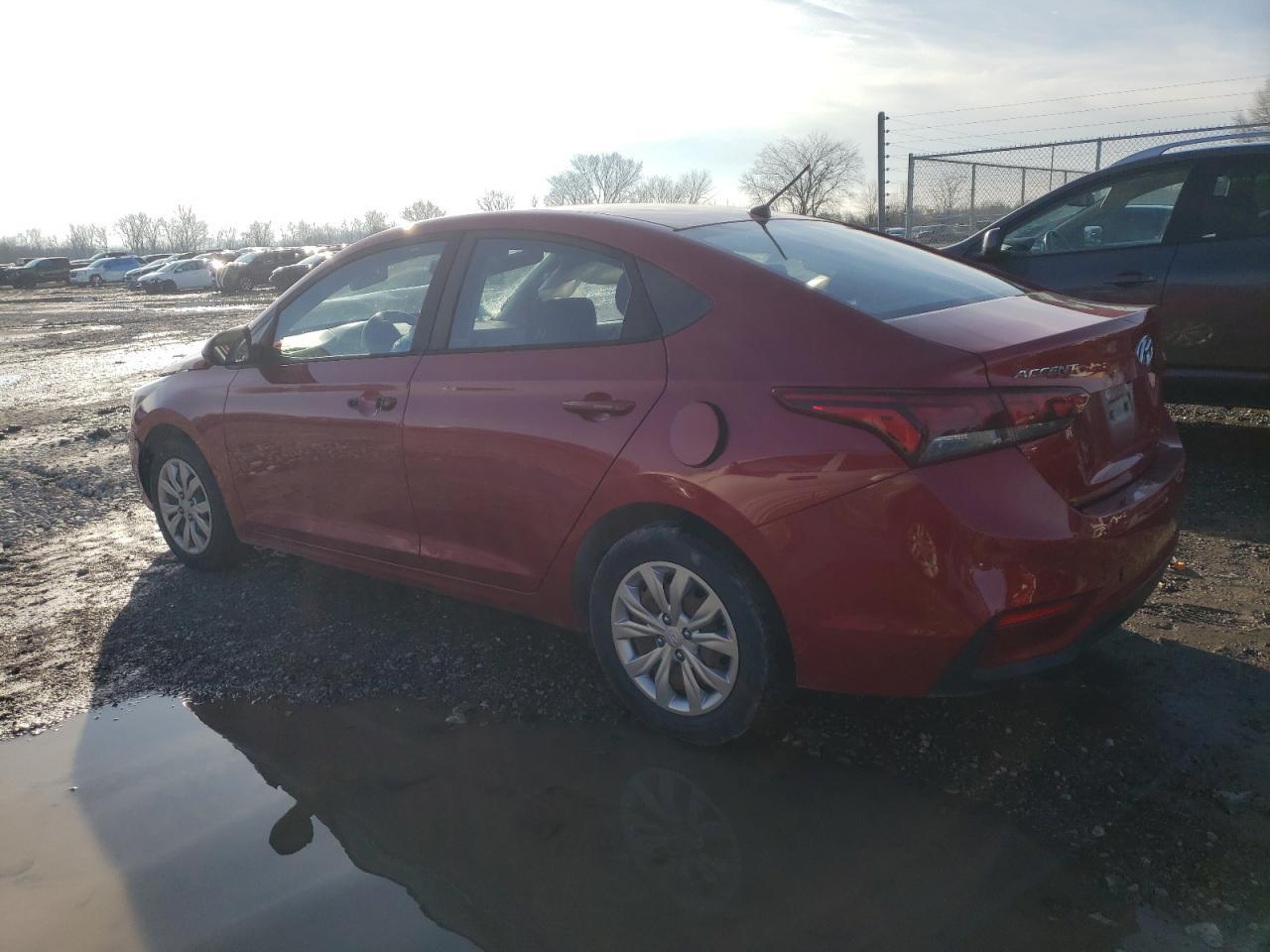 2018 Hyundai Accent Se - Фото 2