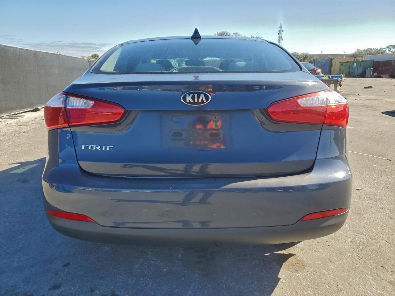 2015 Kia Forte Lx - Image 6