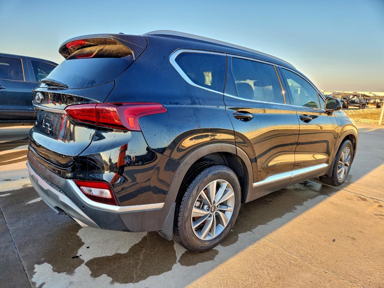 2020 Hyundai Santa Fe Sel - Image 3