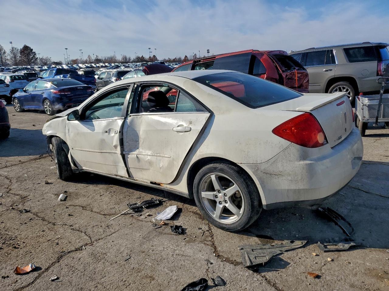 2008 Pontiac G6 Base - Image 2