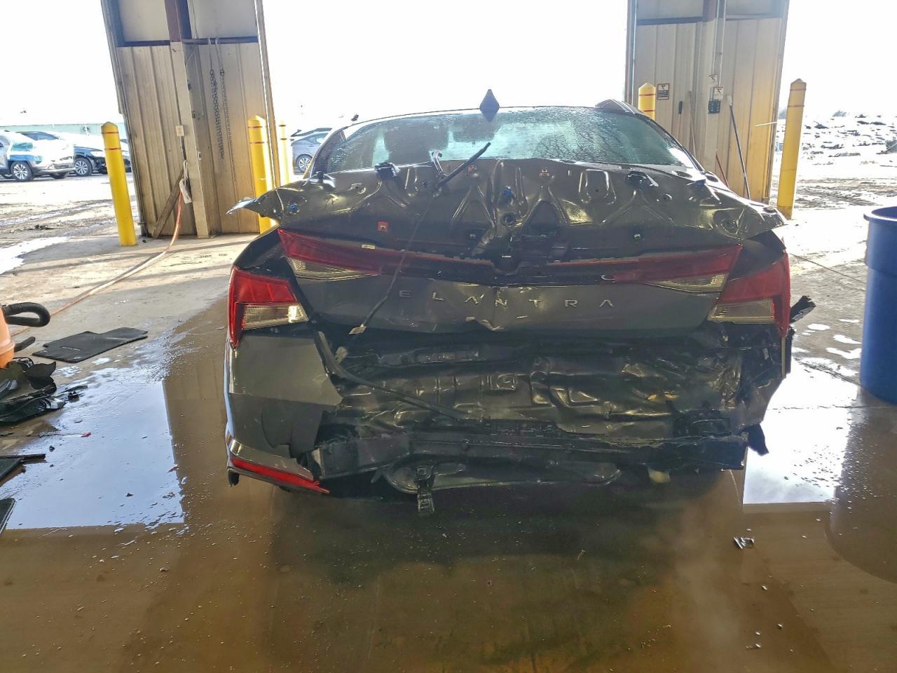 2023 Hyundai Elantra Sel - Фото 6
