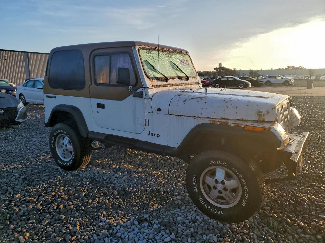 1988 Jeep Wrangler - Фото 4