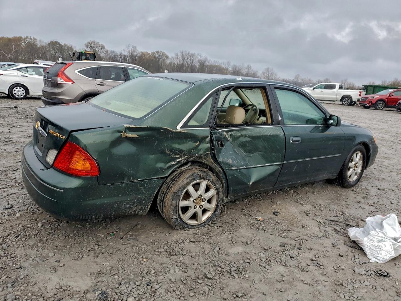 2000 Toyota Avalon Xl - Image 3
