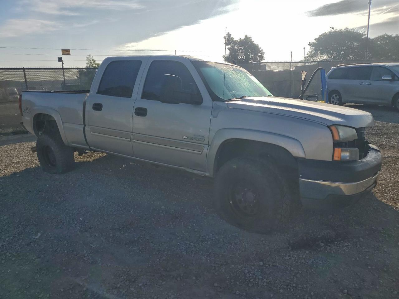 2006 Chevrolet Silverado K2500 Heavy Duty - Фото 4