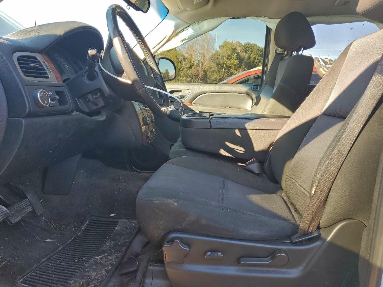 2010 Chevrolet Tahoe C1500 Ls - Фото 7