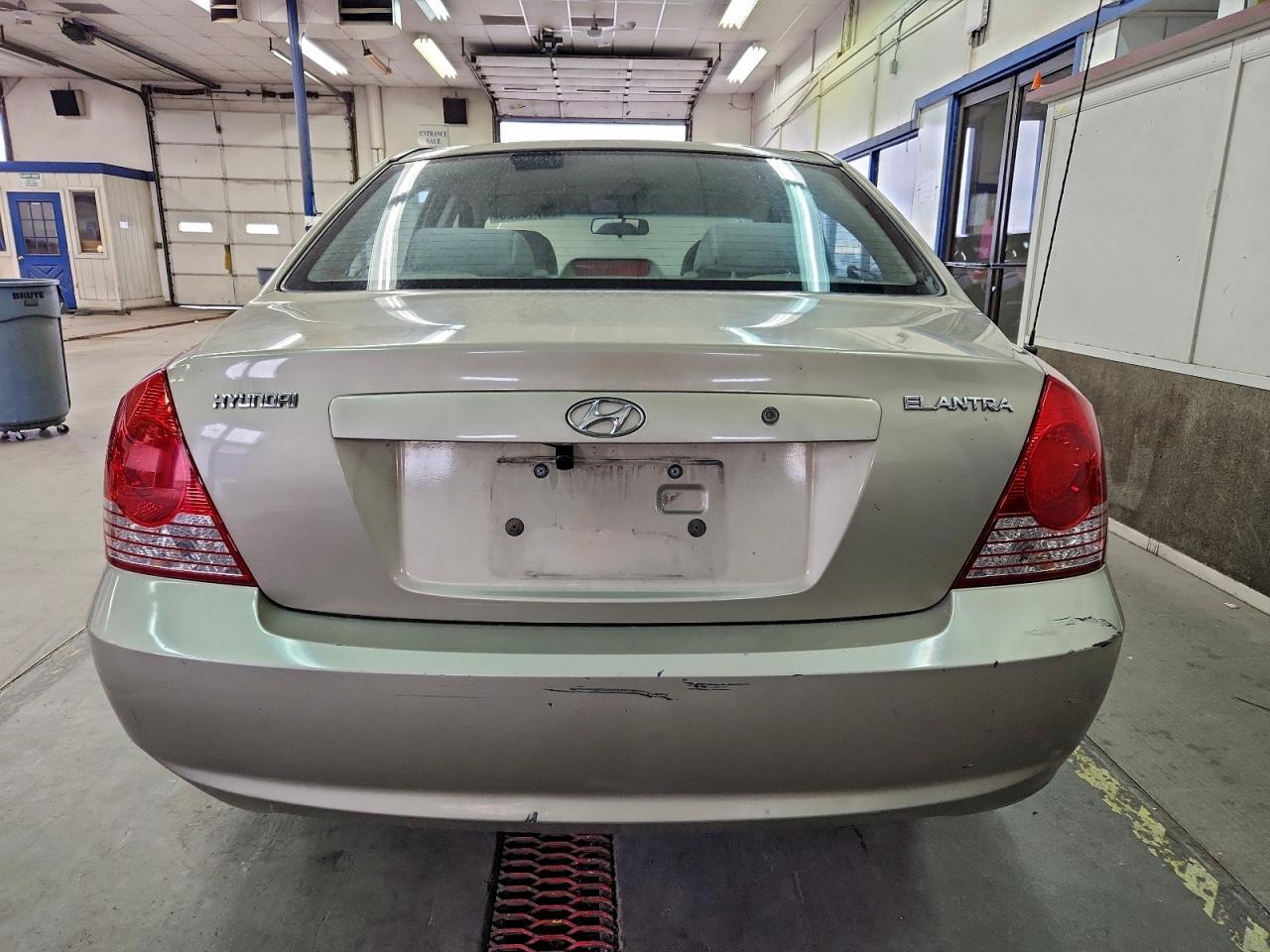 2005 Hyundai Elantra Gls - Фото 6