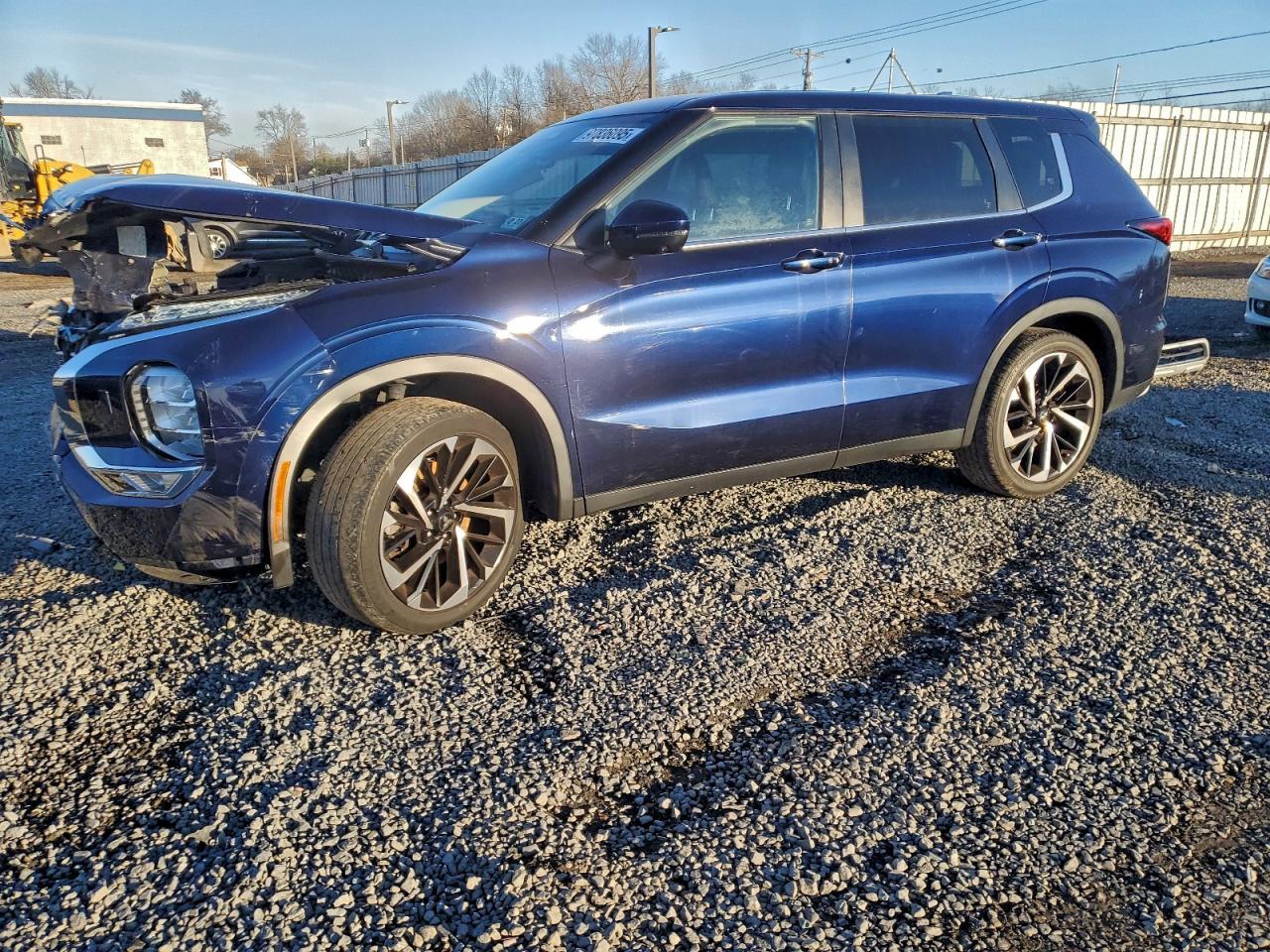 2022 Mitsubishi Outlander Se