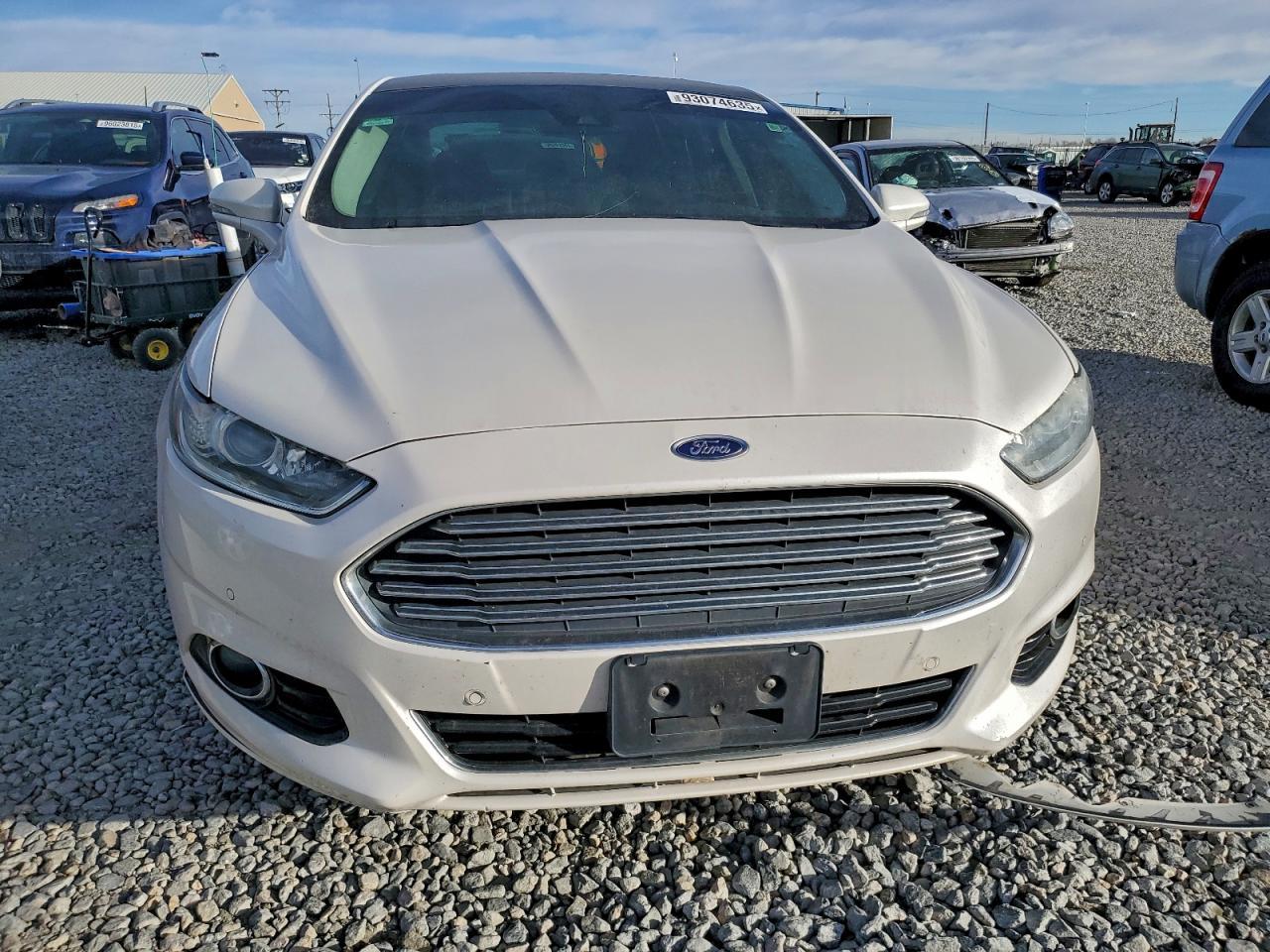 2013 Ford Fusion Titanium Phev - Image 5