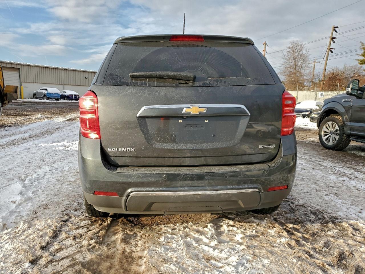 2017 Chevrolet Equinox Premier - Image 6