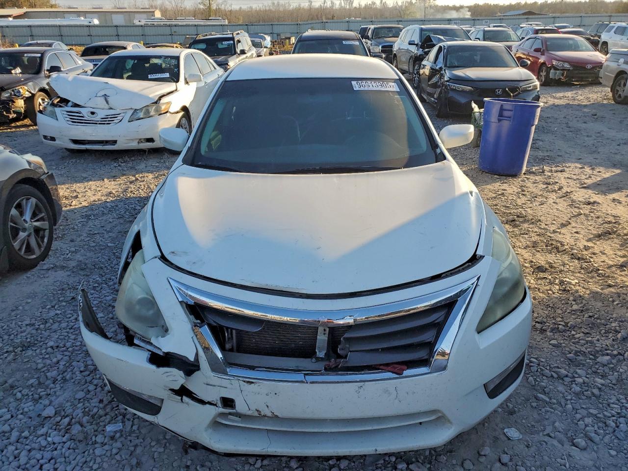 2015 Nissan Altima 2.5 - Фото 5