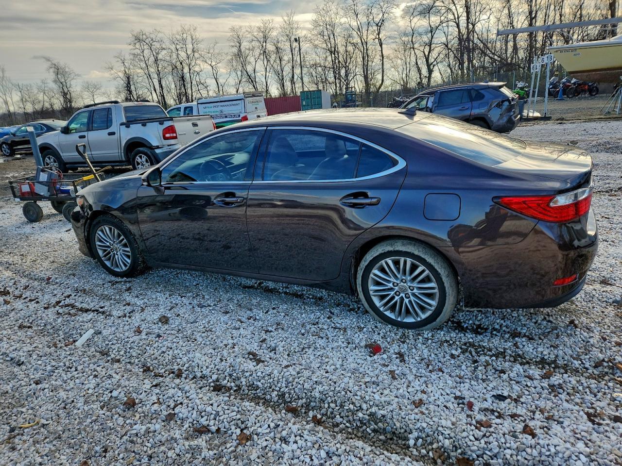 2013 Lexus Es 350 - Image 2