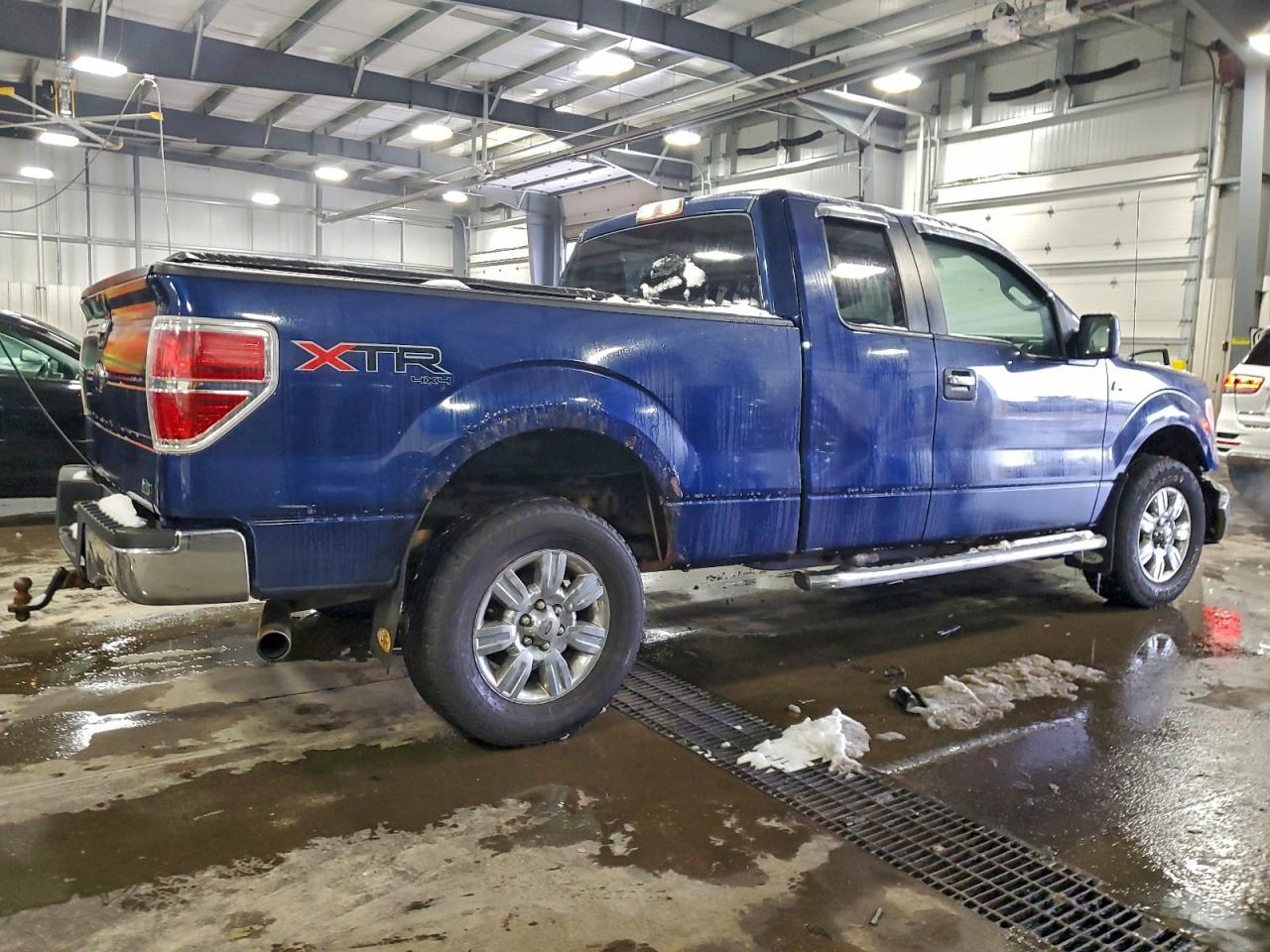 2011 Ford F150 Super Cab - Фото 3