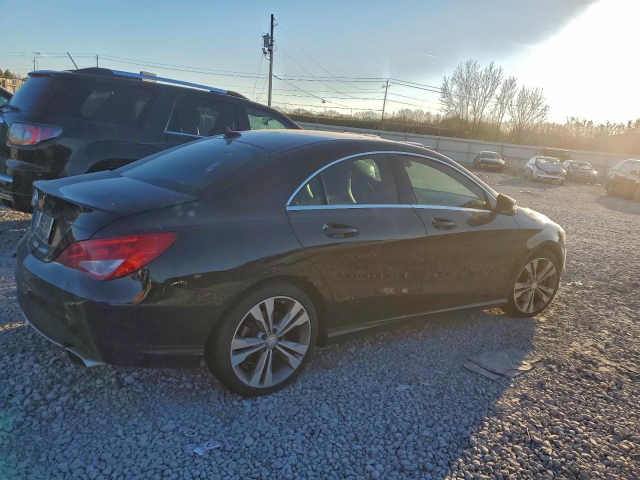 2015 Mercedes-Benz Cla 250 - Фото 3