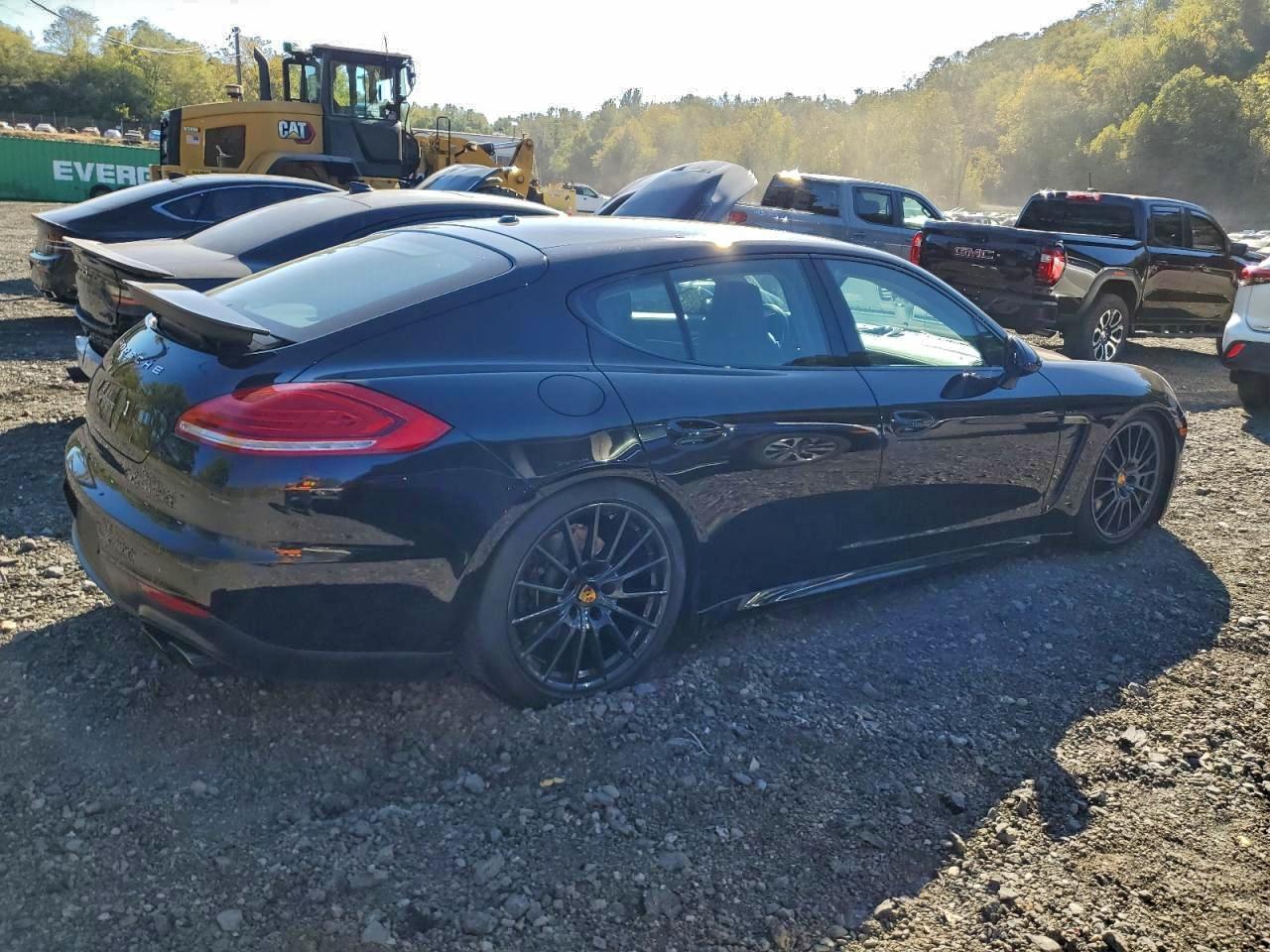 2016 Porsche Panamera 2 - Image 4