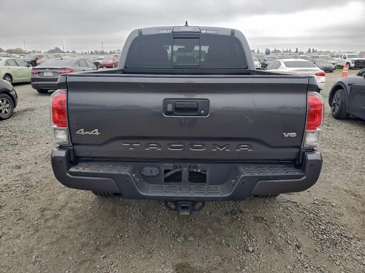 2019 Toyota Tacoma Double Cab - Image 6