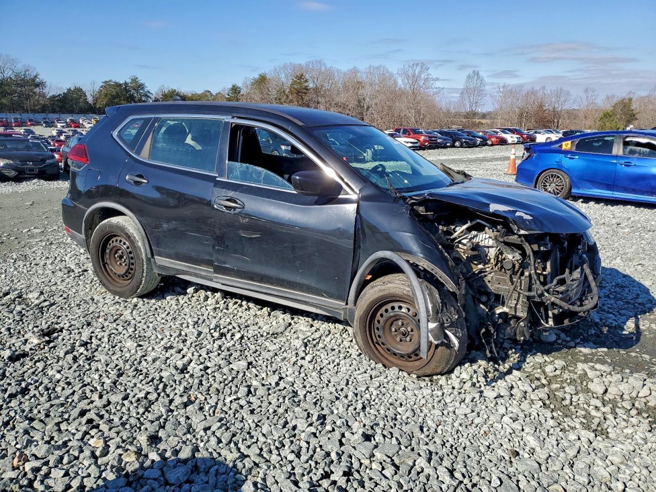 2017 Nissan Rogue S - Фото 4