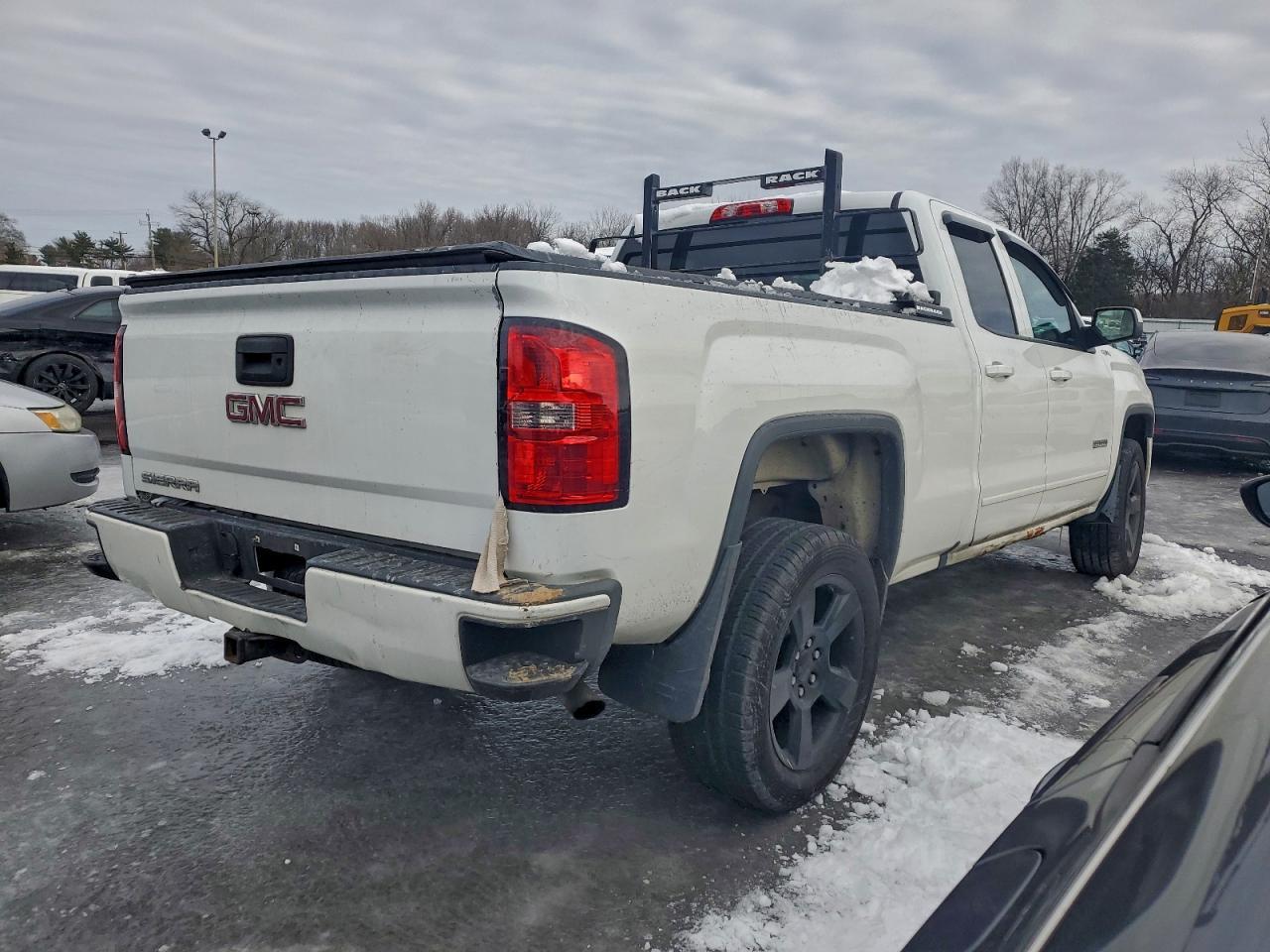 2016 GMC Sierra K1500 - Image 3