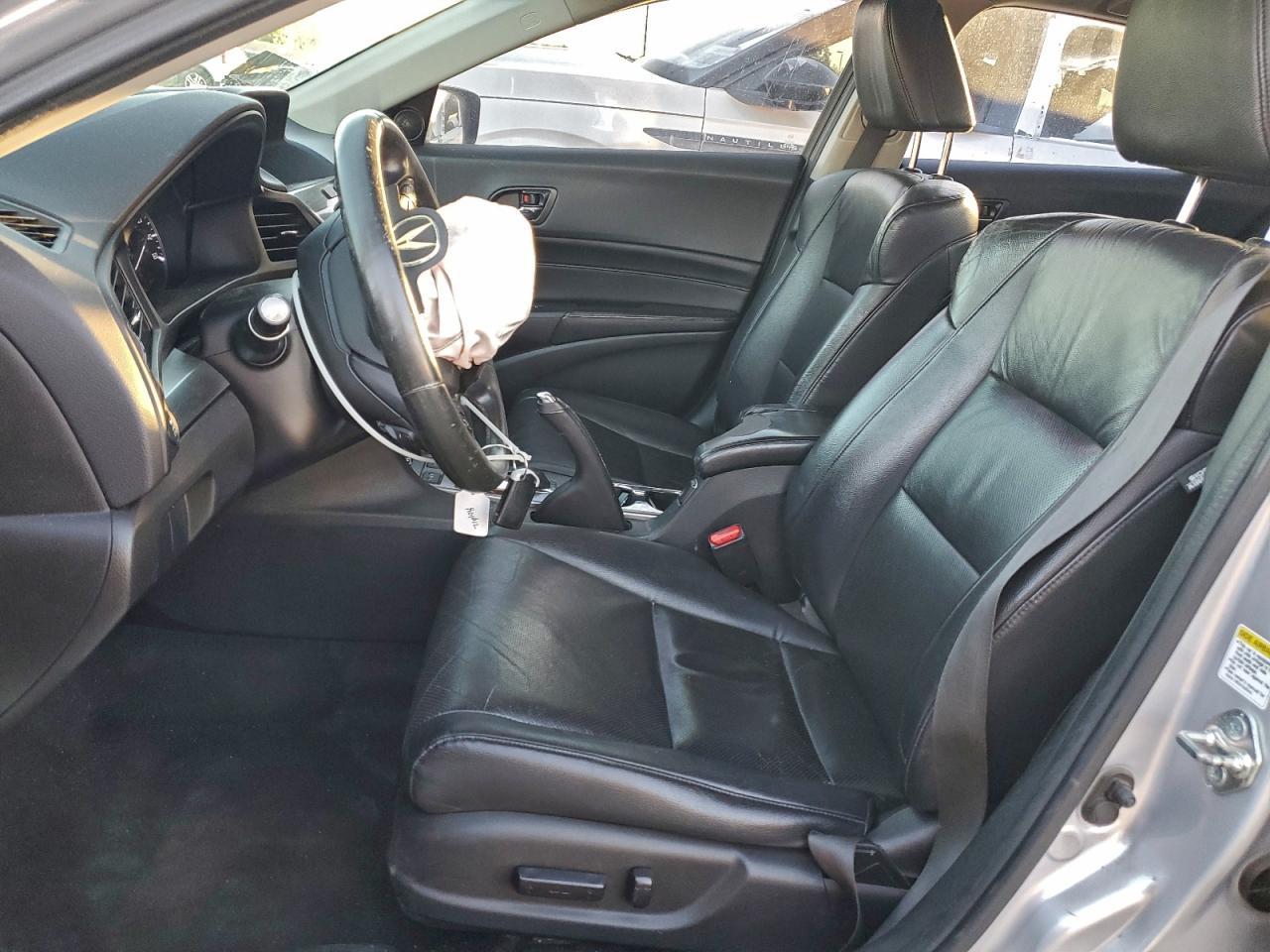2013 Acura Ilx 20 Premium - Image 7