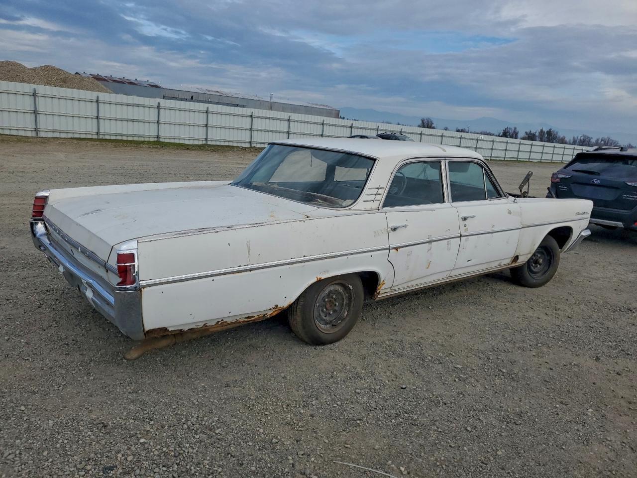 1963 Pontiac Starchief - Фото 3