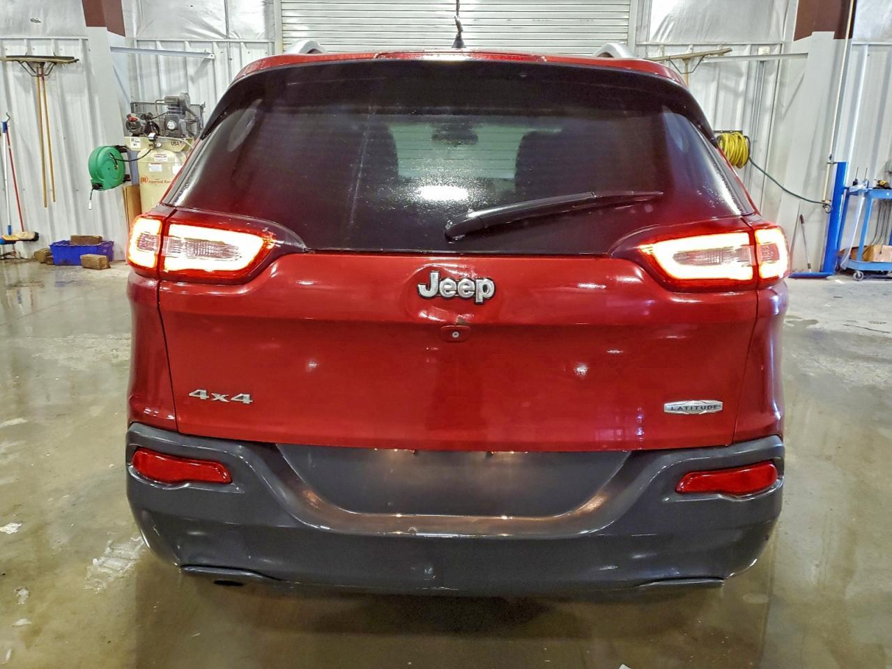 2015 Jeep Cherokee Latitude - Фото 6