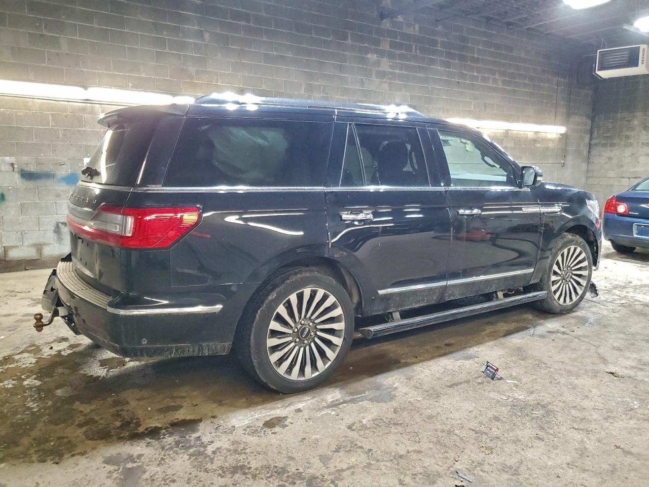 2019 Lincoln Navigator Reserve - Фото 3